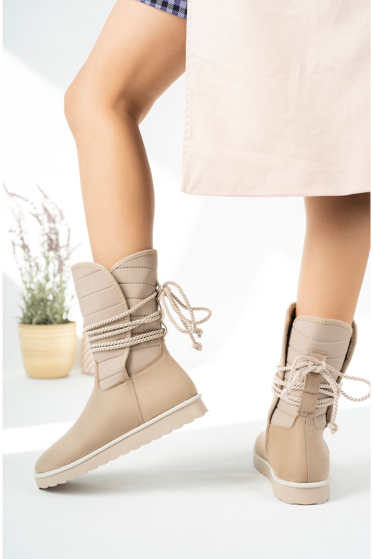 Paraşüt Model İpli Bej Kadın Bot