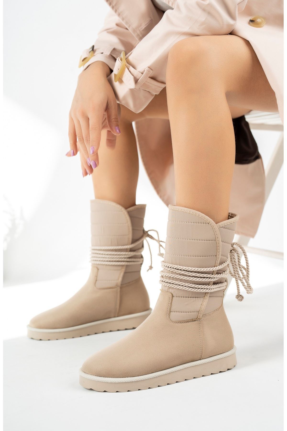 Paraşüt Model İpli Bej Kadın Bot