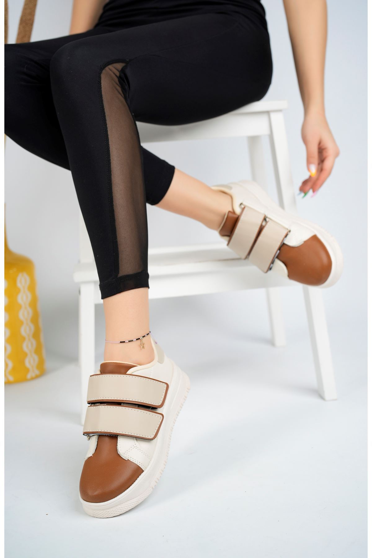 Mia Taba Garnili Bej Cırtlı Spor Ayakkabı