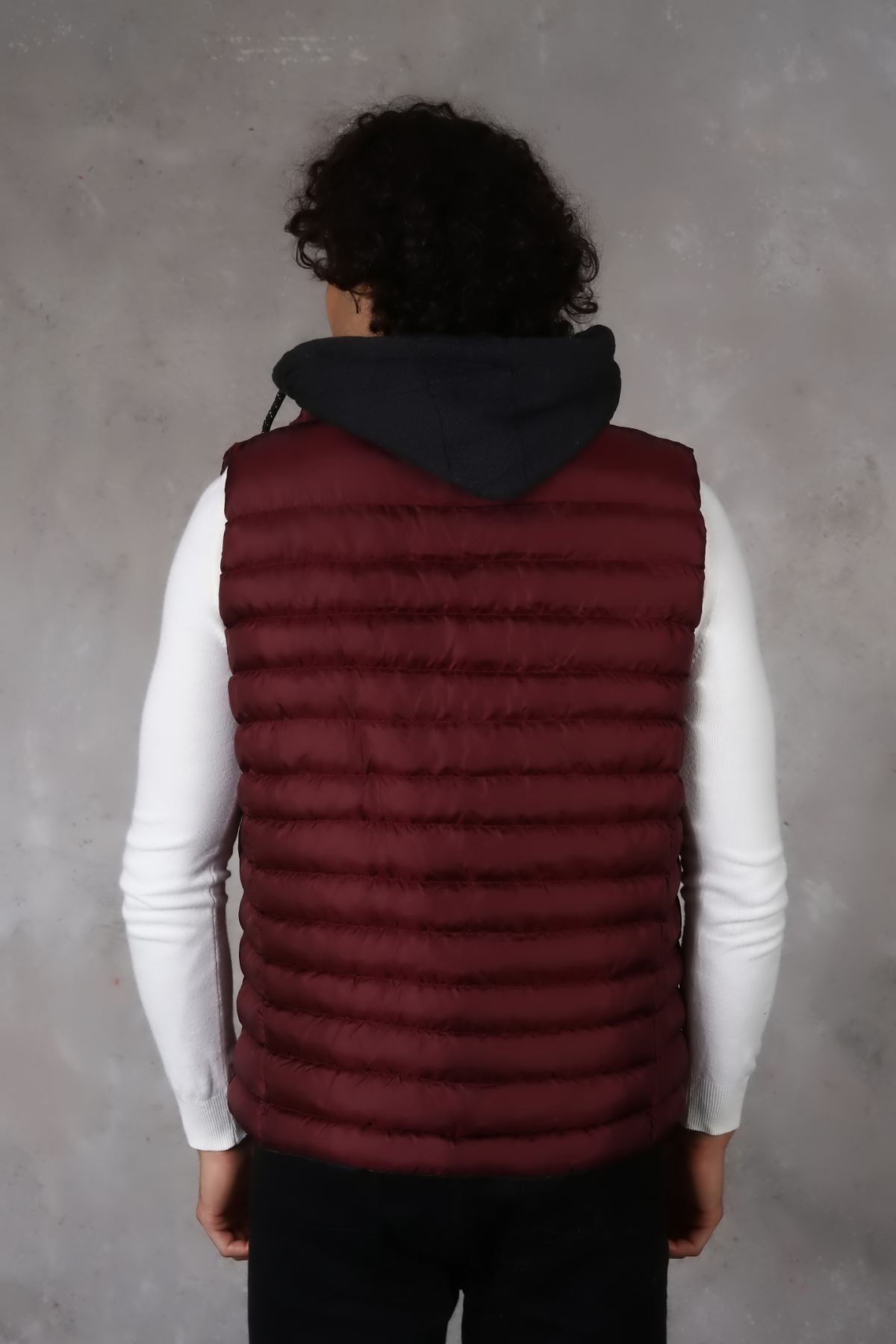 Kapşonlu Erkek Şişme Yelek