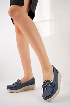 Dili Taşlı Yüksek Taban Ortopedik Pedli  Lacivert Ayakkabı