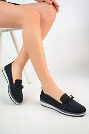 Dolgu Taban Lazerli Siyah Kot Kadın Ayakkabı