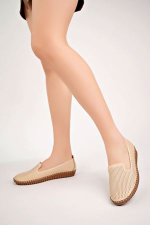 Ortopedik Pedli Lazerli Krem Kadın Ayakkabı