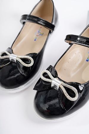 Taşlı Fiyonk Siyah Rugan Kız Çocuk Ayakkabı