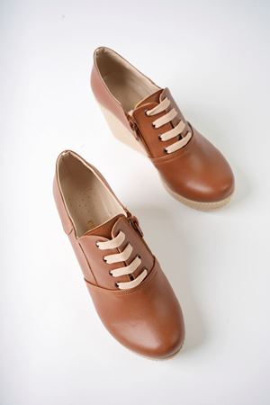 Dolgu Topuk Fermuarlı Taba Cilt Kadın Ayakkabı