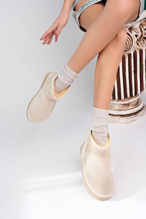 Yüksek Taban Bilek Boy İçi Yünlü Krem Bot