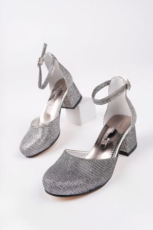 Topuklu Platin Karnıyarık Ayakkabı